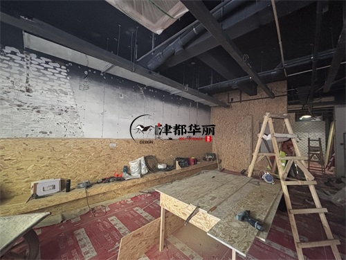 青铜峡装修公司|青铜峡志酒清吧装修施工巡检